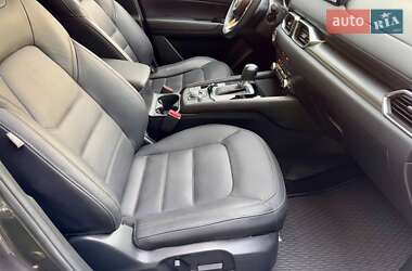Позашляховик / Кросовер Mazda CX-5 2022 в 