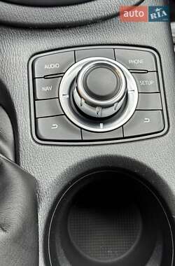 Позашляховик / Кросовер Mazda CX-5 2013 в 