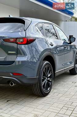 Позашляховик / Кросовер Mazda CX-5 2022 в 