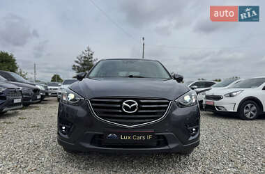 Позашляховик / Кросовер Mazda CX-5 2016 в 