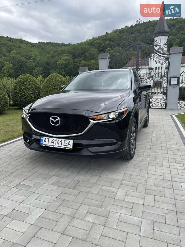 Позашляховик / Кросовер Mazda CX-5 2017 в Долині