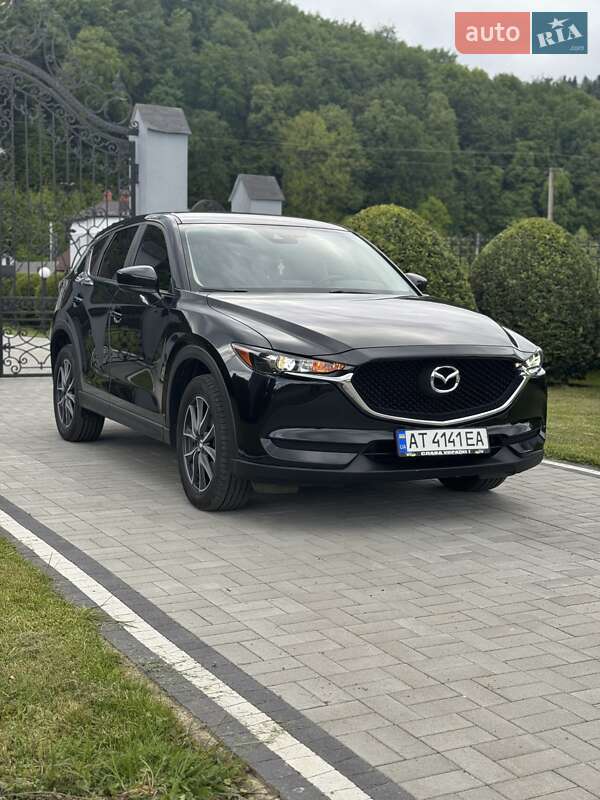 Позашляховик / Кросовер Mazda CX-5 2017 в Долині