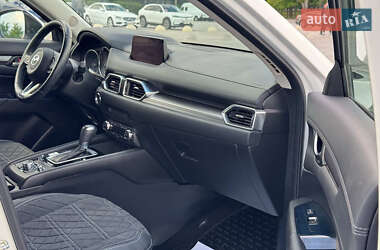 Внедорожник / Кроссовер Mazda CX-5 2017 в 