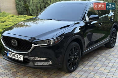 Внедорожник / Кроссовер Mazda CX-5 2017 в 