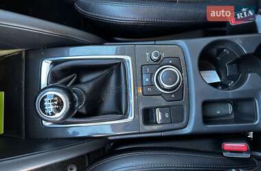 Позашляховик / Кросовер Mazda CX-5 2015 в 