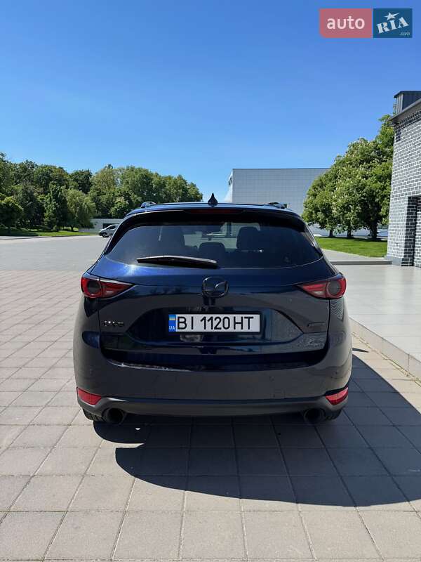 Позашляховик / Кросовер Mazda CX-5 2017 в Світловодську