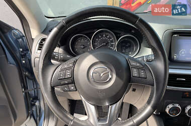 Позашляховик / Кросовер Mazda CX-5 2015 в 