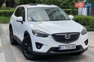Позашляховик / Кросовер Mazda CX-5 2014 в 