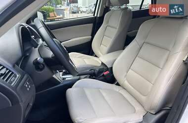 Позашляховик / Кросовер Mazda CX-5 2014 в 