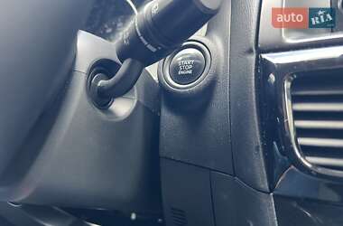 Позашляховик / Кросовер Mazda CX-5 2014 в 