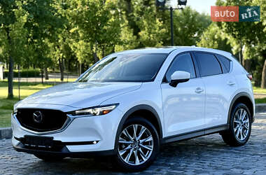 Внедорожник / Кроссовер Mazda CX-5 2020 в 