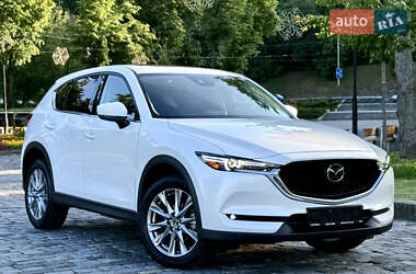 Внедорожник / Кроссовер Mazda CX-5 2020 в 
