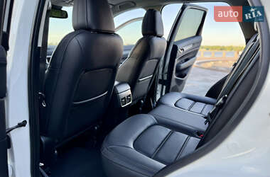 Внедорожник / Кроссовер Mazda CX-5 2020 в 