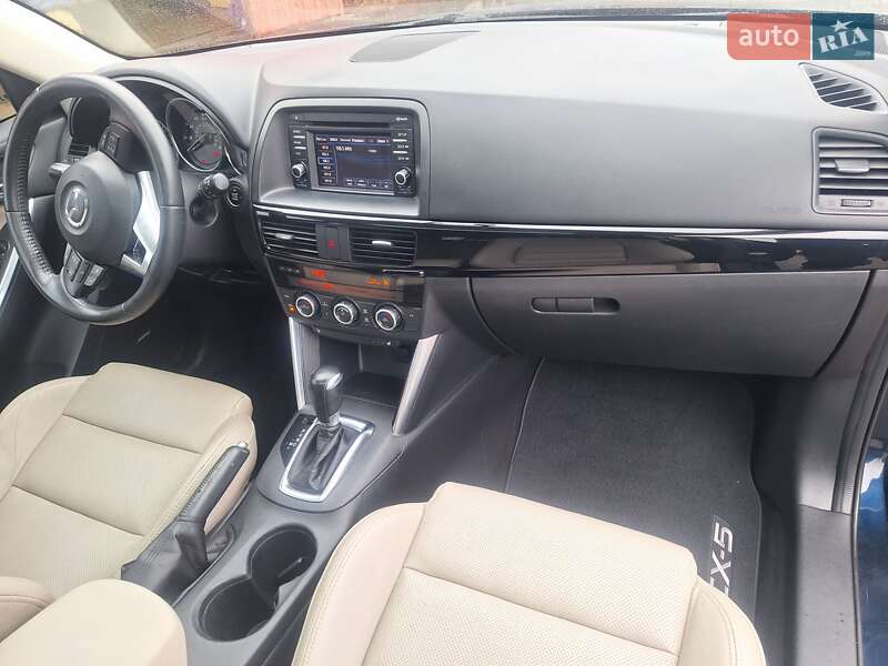 Внедорожник / Кроссовер Mazda CX-5 2015 в Киеве