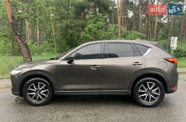 Внедорожник / Кроссовер Mazda CX-5 2018 в 
