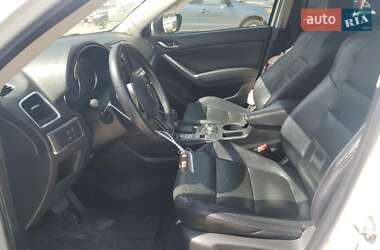 Позашляховик / Кросовер Mazda CX-5 2015 в 