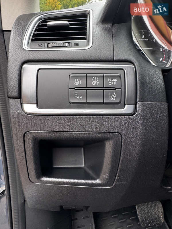 Позашляховик / Кросовер Mazda CX-5 2015 в Лубнах