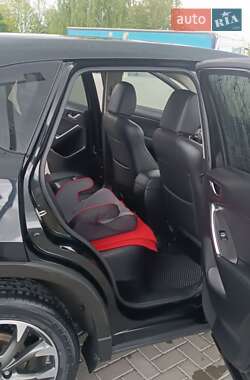 Внедорожник / Кроссовер Mazda CX-5 2015 в 