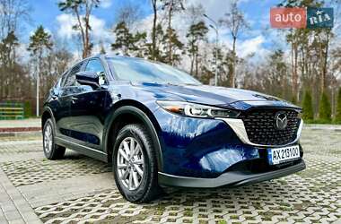 Внедорожник / Кроссовер Mazda CX-5 2023 в 