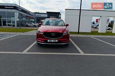 Внедорожник / Кроссовер Mazda CX-5 2018 в 