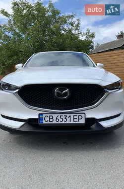 Позашляховик / Кросовер Mazda CX-5 2018 в 