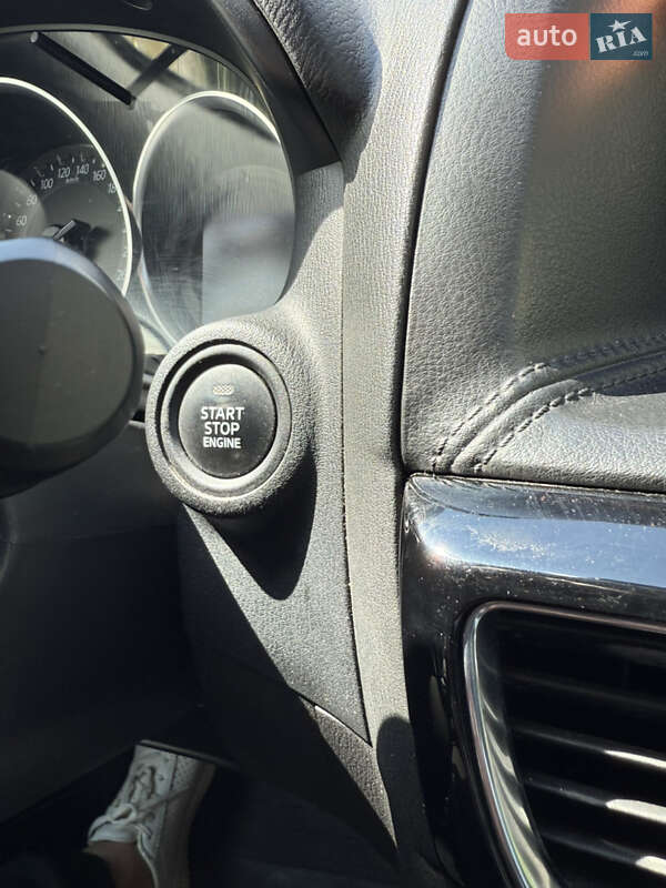 Внедорожник / Кроссовер Mazda CX-5 2017 в Запорожье