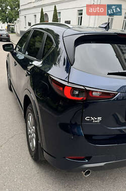 Позашляховик / Кросовер Mazda CX-5 2023 в 