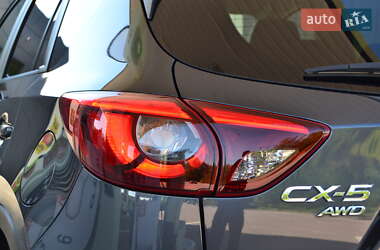 Внедорожник / Кроссовер Mazda CX-5 2015 в 