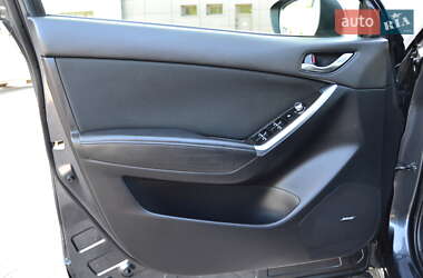 Внедорожник / Кроссовер Mazda CX-5 2015 в 