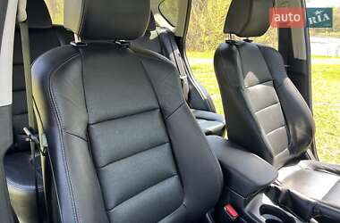 Внедорожник / Кроссовер Mazda CX-5 2012 в 