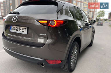 Внедорожник / Кроссовер Mazda CX-5 2018 в 