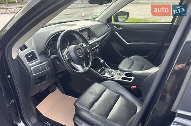 Позашляховик / Кросовер Mazda CX-5 2016 в 