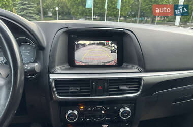 Позашляховик / Кросовер Mazda CX-5 2016 в 
