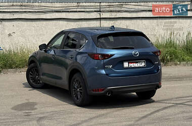 Позашляховик / Кросовер Mazda CX-5 2019 в 