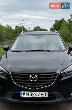 Позашляховик / Кросовер Mazda CX-5 2015 в 