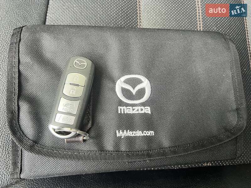 Внедорожник / Кроссовер Mazda CX-5 2017 в Киеве фото 44 Внедорожник / Кроссовер Mazda CX-5 2017 в Киеве