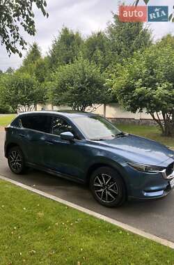 Внедорожник / Кроссовер Mazda CX-5 2017 в 