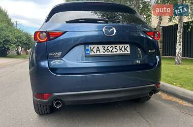 Внедорожник / Кроссовер Mazda CX-5 2017 в 