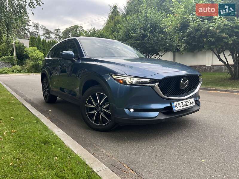 Внедорожник / Кроссовер Mazda CX-5 2017 в 