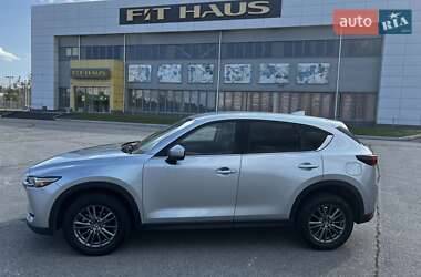 Позашляховик / Кросовер Mazda CX-5 2020 в 