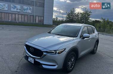 Позашляховик / Кросовер Mazda CX-5 2020 в 