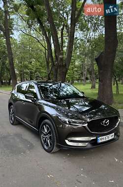 Внедорожник / Кроссовер Mazda CX-5 2018 в 