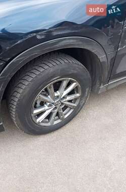 Внедорожник / Кроссовер Mazda CX-5 2023 в 