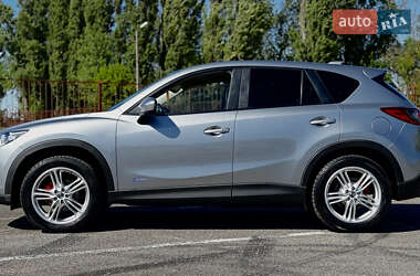 Позашляховик / Кросовер Mazda CX-5 2013 в 