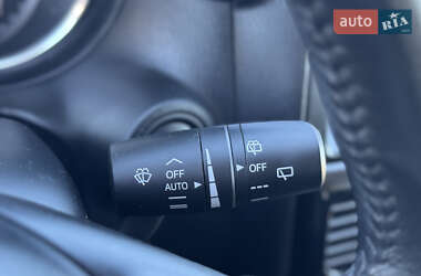 Позашляховик / Кросовер Mazda CX-5 2013 в 