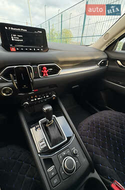 Внедорожник / Кроссовер Mazda CX-5 2023 в 