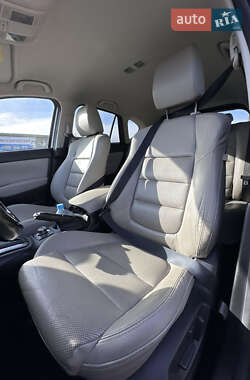 Позашляховик / Кросовер Mazda CX-5 2013 в 