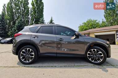Позашляховик / Кросовер Mazda CX-5 2016 в 