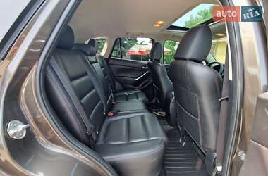 Позашляховик / Кросовер Mazda CX-5 2016 в 