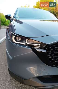 Внедорожник / Кроссовер Mazda CX-5 2024 в 